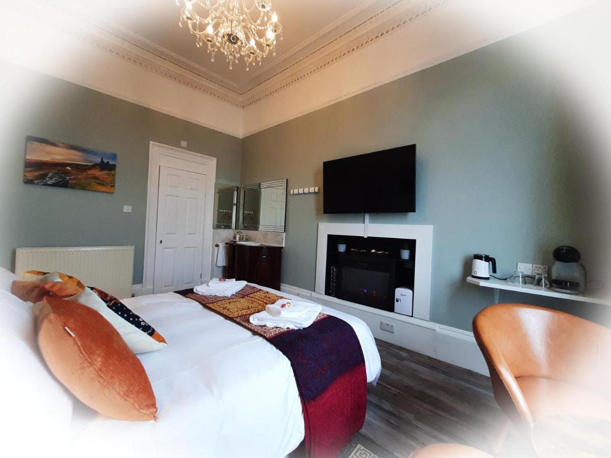 Highlander House Boutique Hotel Rothesay Esterno foto