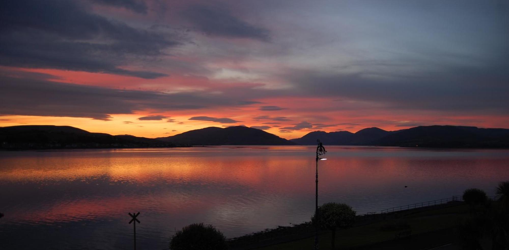 Highlander House Boutique Hotel Rothesay Esterno foto