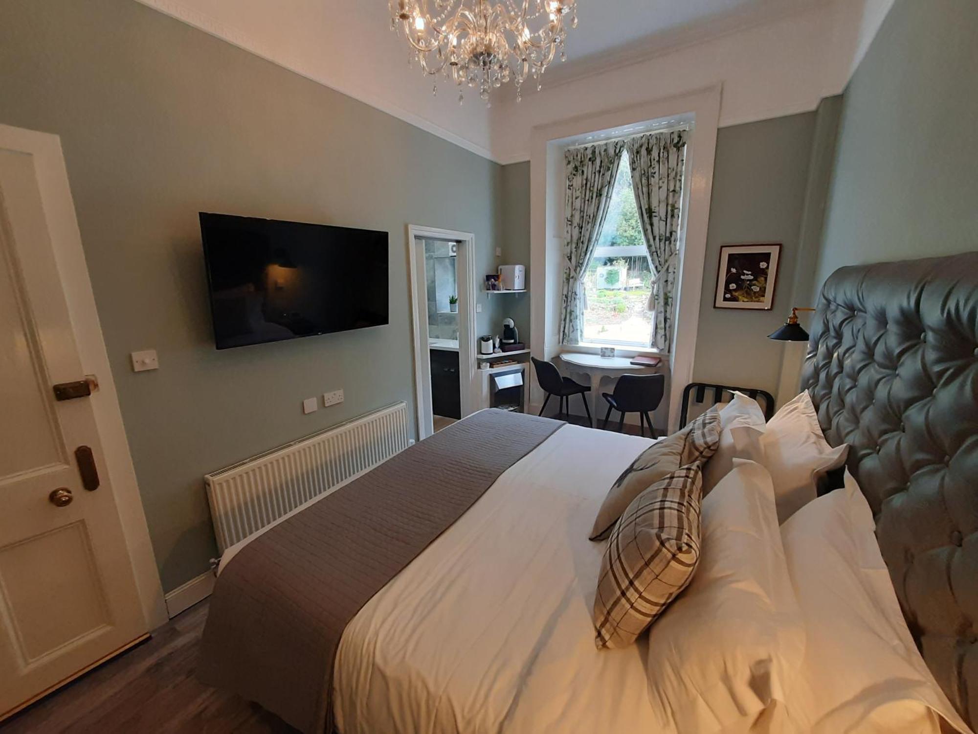 Highlander House Boutique Hotel Rothesay Esterno foto